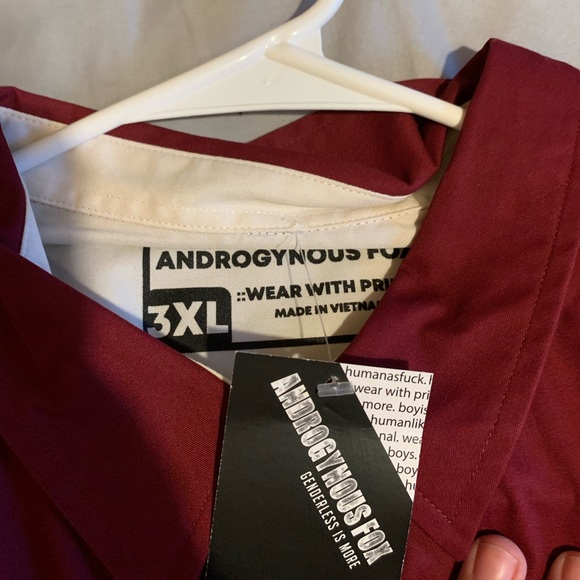 Androgynous Fox button up shirt. - Picture 2 of 2